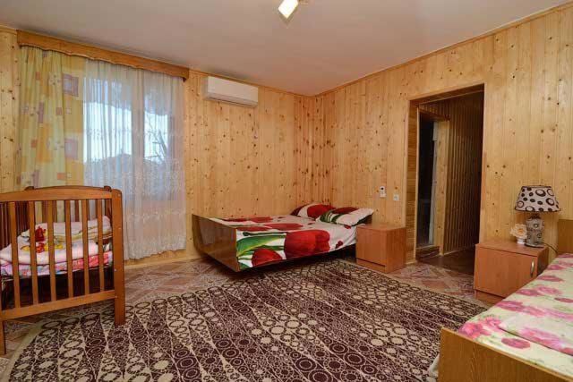 Гостевой дом РАЙСКИЙ ОСТРОВОК Гагра