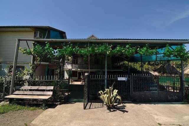 Гостевой дом РАЙСКИЙ ОСТРОВОК Гагра-12